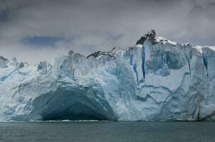 périto plus non glacier, los glaciaires nationale parc, Père Noël cruz province, patagonie Argentine. photo