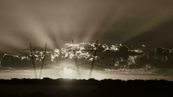 haute Tension Puissance ligne à coucher de soleil, pampa, Argentine photo