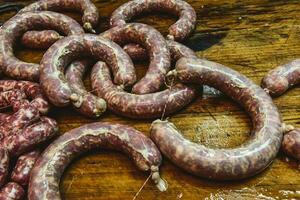 fait maison saucisses, traditionnel cuisine, Argentine photo