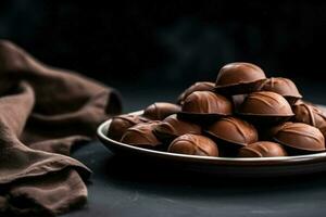 délicieux Chocolat pralines foncé Contexte avec vide espace pour texte photo
