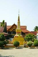 pagode temple dans Thaïlande photo