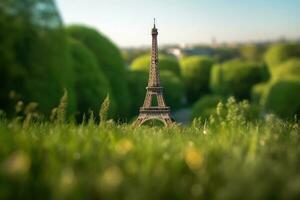 le Eiffel la tour est un iconique point de repère situé dans Paris, France, et est connu à l'échelle mondiale pour ses élégant conception et stature. comme un de le plus a visité attractions dans L'Europe , photo