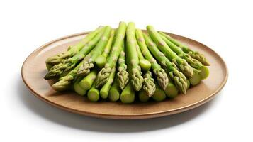 photo de asperges sur assiette isolé sur blanc Contexte