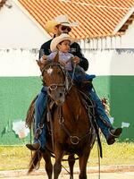 apore, goias, Brésil - 05 07 2023 à cheval équitation un événement ouvert à le Publique photo