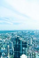 beau paysage urbain avec architecture et bâtiment à bangkok en thaïlande photo