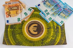 Billets de 20 et 50 euros avec symbole monétaire photo