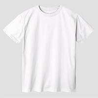 t-shirt blanc isolé sur fond blanc photo