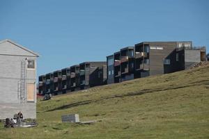 Maisons traditionnelles en bois à Longyearbyen, Svalbard, Norvège photo