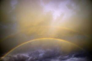 le arc en ciel après le orage photo