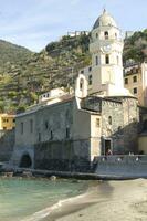 le petit village de vernazza Ligurie Italie photo