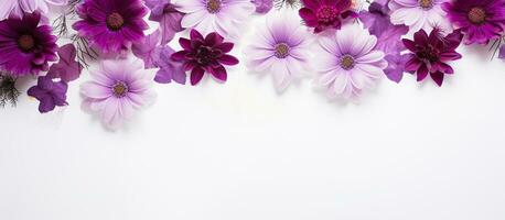 une blanc Contexte avec une collection de violet fleurs et espace pour texte. cette représente le photo