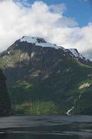 paysage au fjord de geiranger en norvège photo