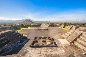 pyramide du soleil à teotihuacan au mexique photo