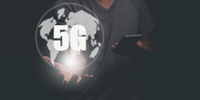 l'illustration mondiale de la communication du signal 5g photo