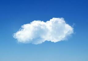 Célibataire nuage dans été ciel photo