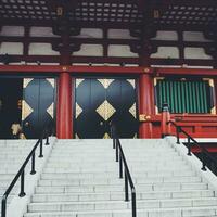 sensoji temple, Asakusa, Tokyo. mai 2015. le de face porte de sensoji temple dans Asakusa zone. photo