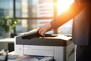 homme d'affaire impression papier sur une multifonction laser imprimante dans affaires bureau. document et formalités administratives. secrétaire travail. copie, imprimer, analyse, et fax machine. impression technologie. photocopie. génératif ai. photo