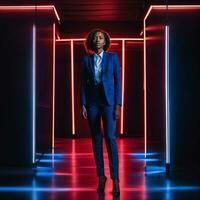 photo de intelligent africain femme avec affaires costume à néon mixte rouge et bleu lumière sci Fi arrière-plan, génératif ai