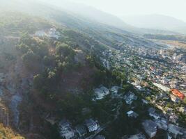gjirokaster dans Albanie par drone photo