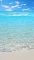 tropical plage avec blanc le sable et turquoise mer l'eau ai généré photo