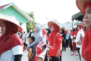 kuaro kalimantan Timour, Indonésie 17 août 2023. célébrer le 78ème indonésien indépendance journée avec le villageois photo