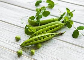 gousses de pois verts photo