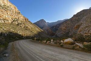 gravier route par seweweekspoort dans le karoo photo