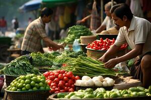 vue de vendeurs vente Frais nourriture dans traditionnel marché photo