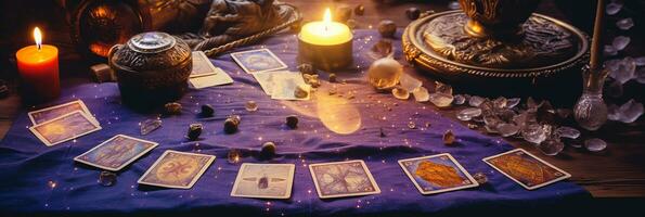 mystique rituel avec bougies et tarot cartes, Haut vue photo