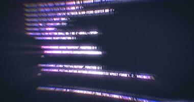 dactylographie une numérique code par une programmeur dans une programmation langue, lumineux des lettres et Nombres. fabrication ordinateur programmes violet Contexte photo