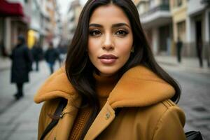 magnifique femme dans une manteau sur le rue. pro photo