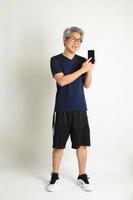 homme en tenue de sport photo