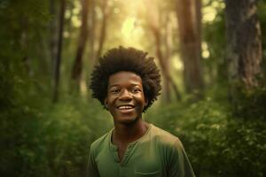 afro américain garçon forêt. produire ai photo