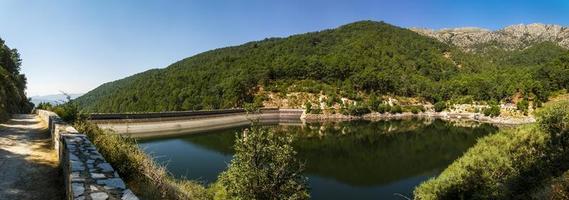 vue panoramique sur le marais à piedralaves, province d'avila, castilla y leon, espagne photo