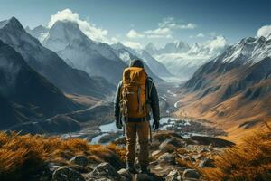 sommet sérénité, promeneur sur Montagne expédition, apprécier panoramique vue de derrière ai généré photo