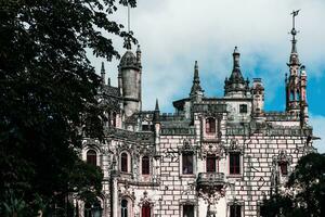 façade de le palais à quinta da regaleira dans Sintra, le Portugal photo