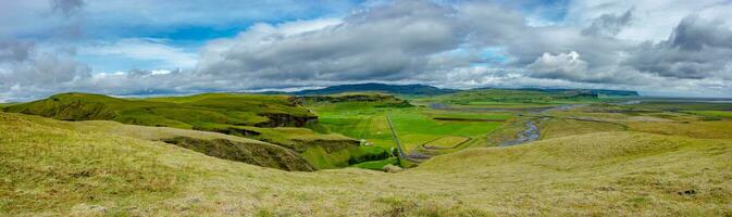 panoramique vue d'oiseau plus de kirkjubaejarklaustur dans Sud Islande photo