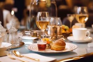 luxe nourriture service, apéritifs et desserts servi à une restaurant ou formel dîner un événement dans classique Anglais style dans le luxueux Hôtel ou pays domaine, génératif ai photo