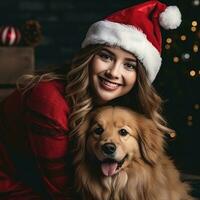 content chien posant dans une Père Noël chapeau avec le sien propriétaire photo