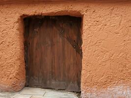 porte de un vieux maison. photo