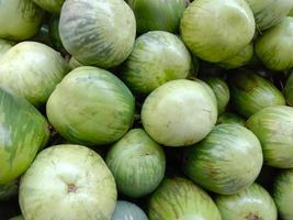 bouillon de brinjal de couleur verte savoureux et sain photo