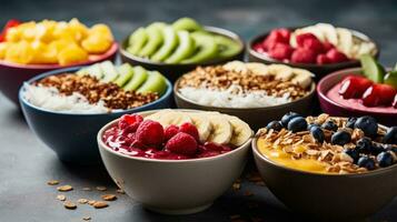 coloré acai boules avec granola fruit sur tropical table Contexte avec vide espace pour texte photo