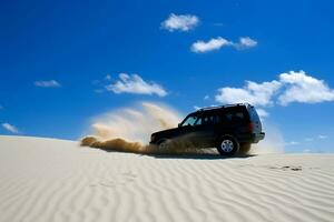 suv voiture dans dessert. neural réseau ai généré photo