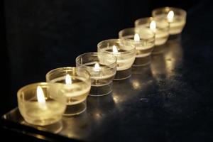 bougies à l'église