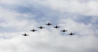 exposition et défilé aérien dans le ciel de madrid, espagne photo