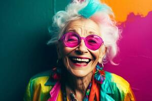 content personnes âgées femme, grand-mère dans fantaisie des lunettes de soleil. le jeunesse de sa âme. génératif ai photo