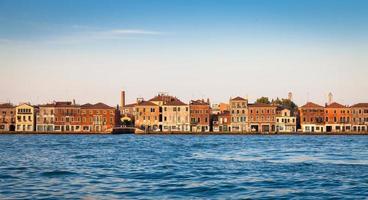 front de mer de venise de zattere photo