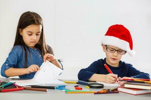 élémentaire âge enfant, création art, école dans art classe, Salle de classe, Noël des produits photo