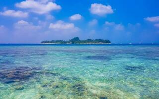 kuramathi Maldives tropical paradis île vue de rasdhoo Maldives. photo