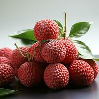 Frais rouge litchis sur une blanc Contexte photo